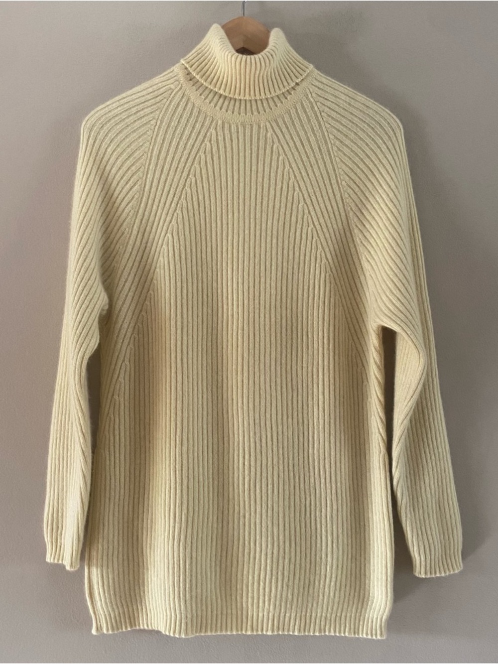 Vtg. Clan Douglas Scotland Women’s Pure Cashmere Ribbed Knit Turtleneck Sz SMALL